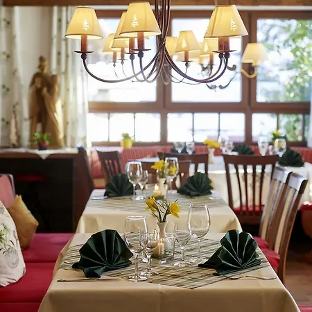 Hotel Kronenhof Oberstaufen