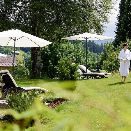 Kronenhof 4*