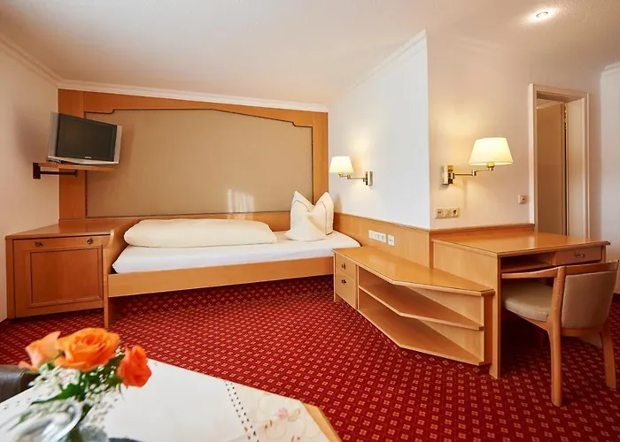 Kronenhof 4*